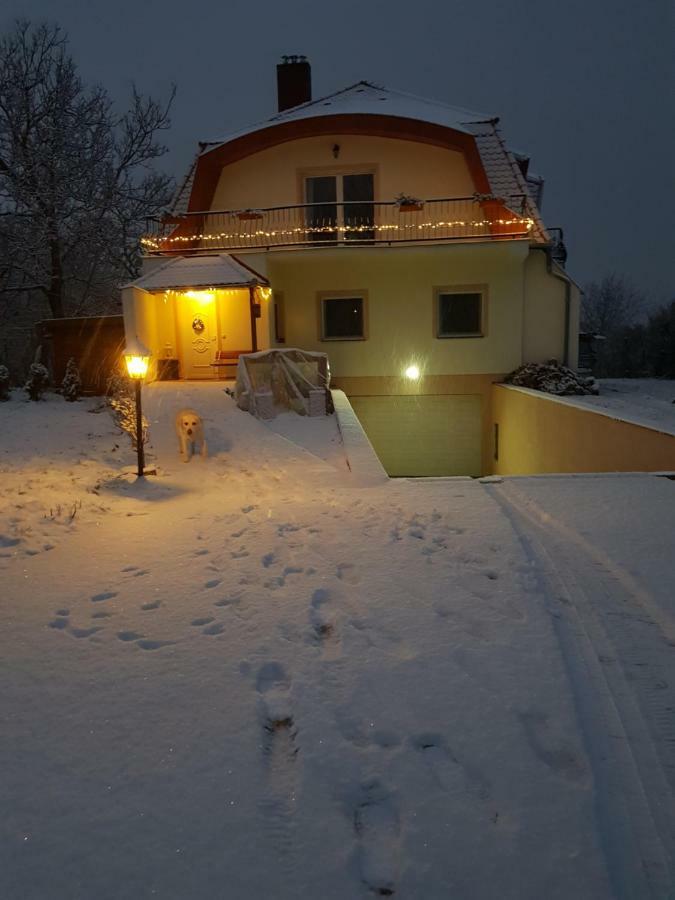 Gaestehaus Stein Nemesbuk Exterior photo